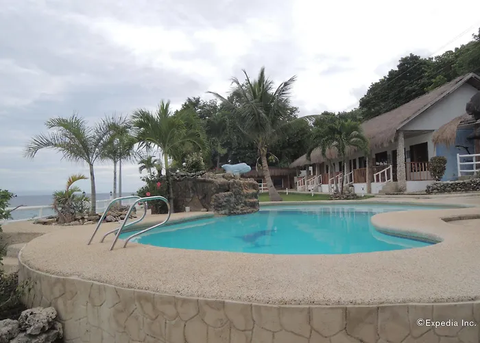 Ermi-beach-resort 3*